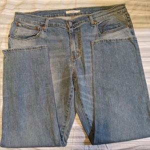 Levi’s boyfriend jean